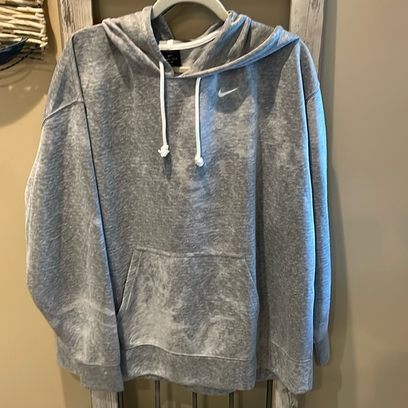 Nike Tops - Nike Hoodie
